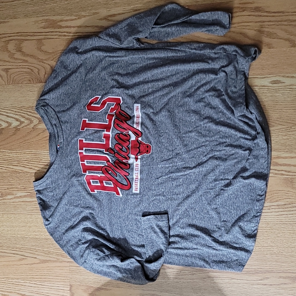 Chicago Bulls xxl shirt